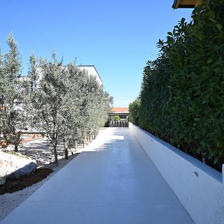 Villa Suncica With Heated Pool, Jacuzzi And Bikes Near Zadar Sukošan Buitenkant foto