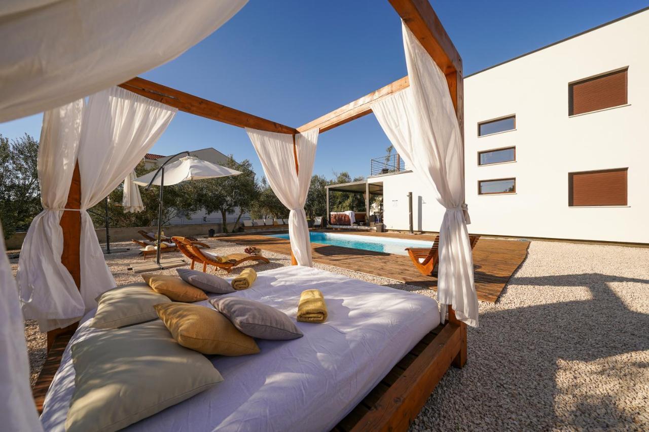 Villa Suncica With Heated Pool, Jacuzzi And Bikes Near Zadar Sukošan Buitenkant foto
