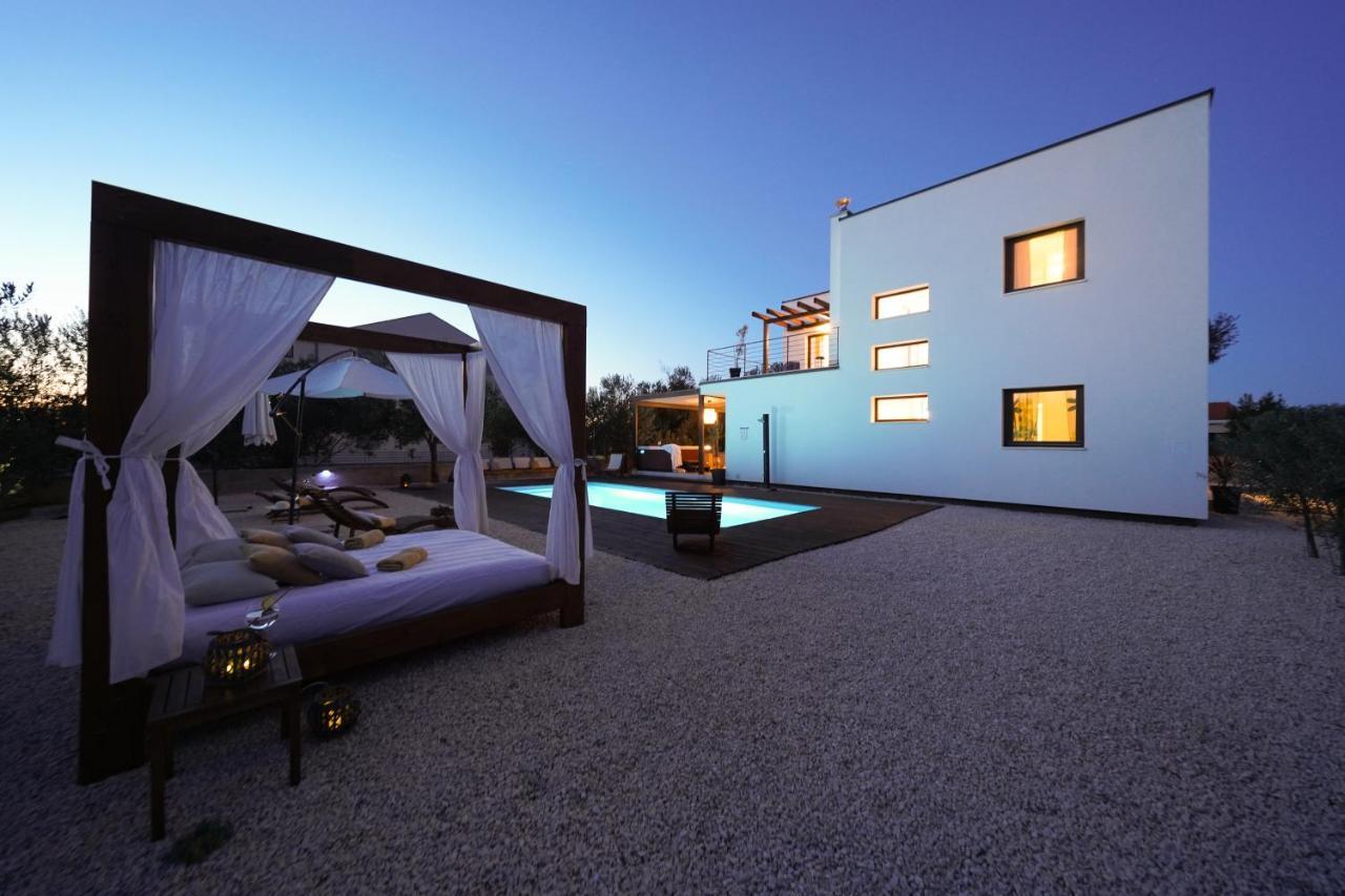 Villa Suncica With Heated Pool, Jacuzzi And Bikes Near Zadar Sukošan Buitenkant foto