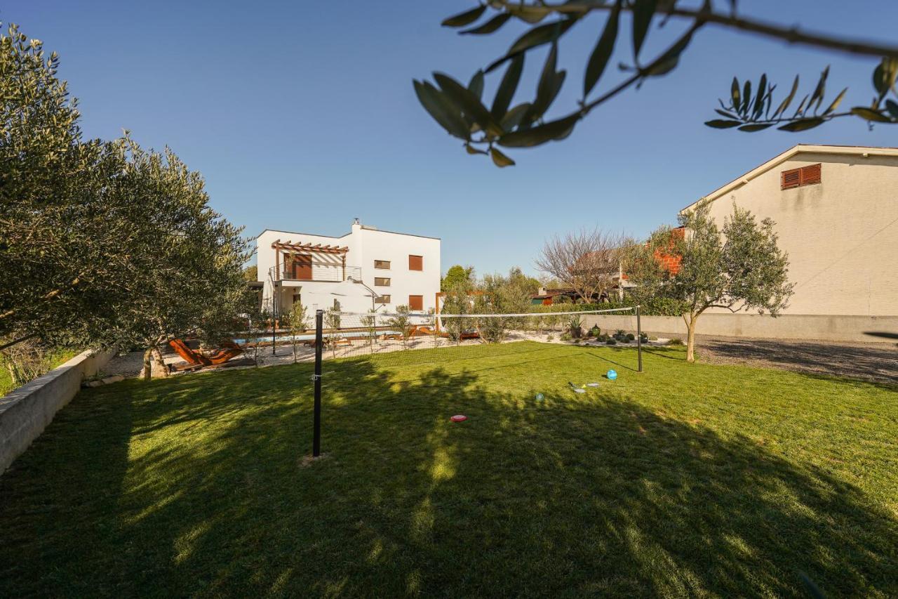 Villa Suncica With Heated Pool, Jacuzzi And Bikes Near Zadar Sukošan Buitenkant foto