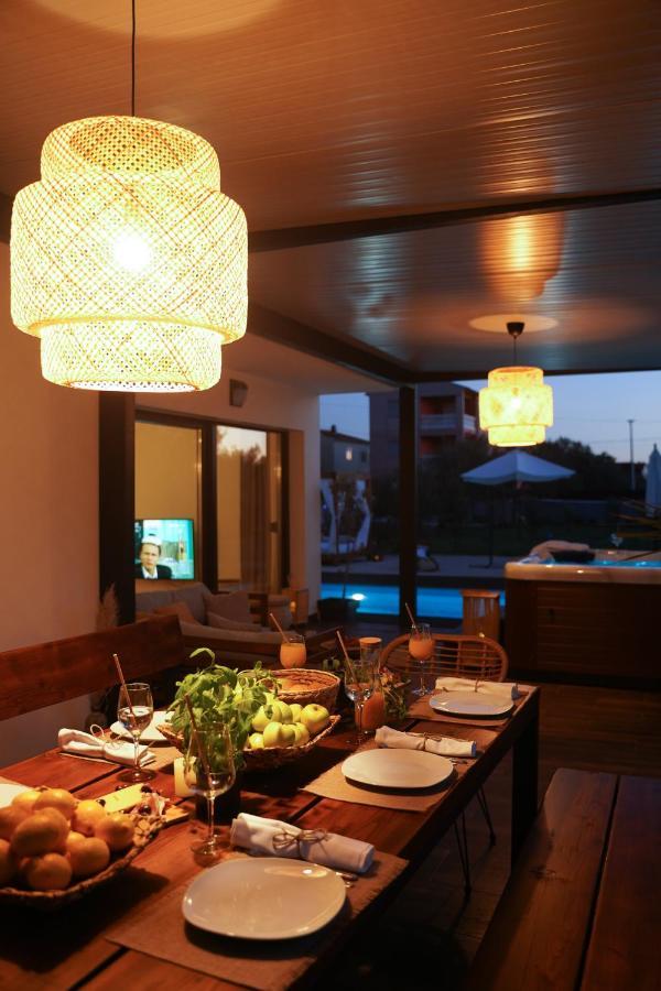 Villa Suncica With Heated Pool, Jacuzzi And Bikes Near Zadar Sukošan Buitenkant foto