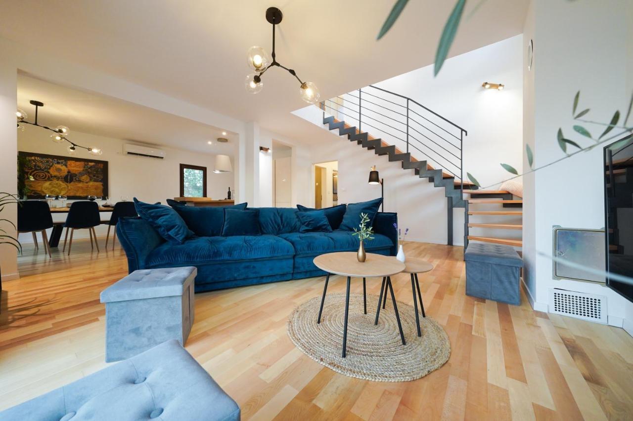 Villa Suncica With Heated Pool, Jacuzzi And Bikes Near Zadar Sukošan Buitenkant foto